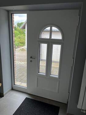 Hauseingangstür - 