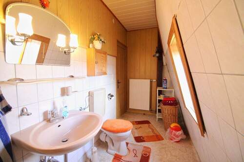 Bad im Obergeschoss - 