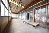 ehemalige Lackierhalle - 