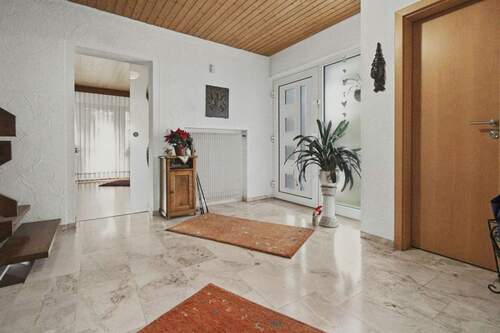 Eingangsbereich - 5 Zimmer Doppelhaushälfte in Süßen