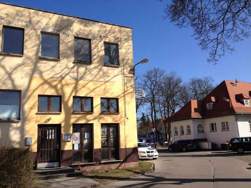 Eingangsbereich Spiegelsaal.JPG - Gewerbeeinheit in Brieselang - 420,00&nbsp;EUR Kaltmiete, ca.&nbsp; 28,00&nbsp;m&sup2;&nbsp;Wohnfl&auml;che