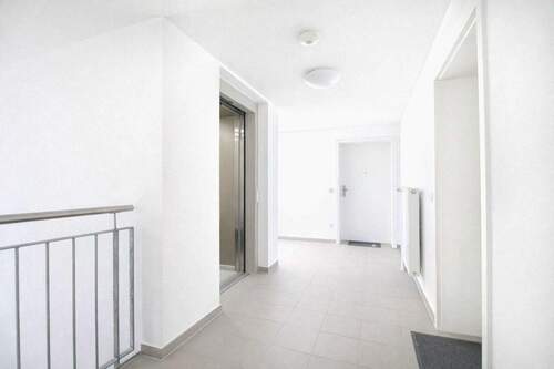 gepflegter Hausflur - 