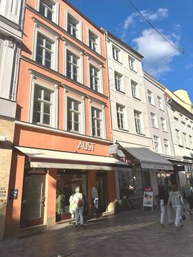 Außenansicht - Mehrfamilienhaus, Wohnhaus zum Kaufen in Rostock