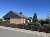 Hausansicht - 4 Zimmer Einfamilienhaus zur Miete in Langenfeld