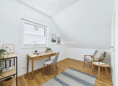 CAM03818G0-PR0072-STILL017-003.jpg - 