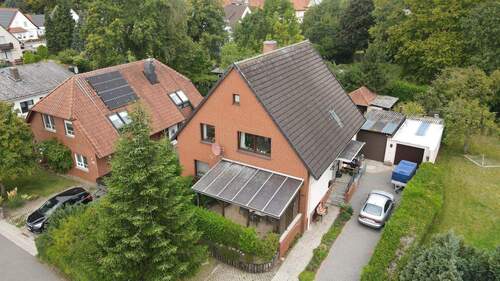 Luftaufnahme - 8 Zimmer Mehrfamilienhaus, Wohnhaus zum Kaufen in Stolzenau