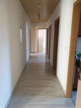 Flur - 3 Zimmer Etagenwohnung zur Miete in Fürth