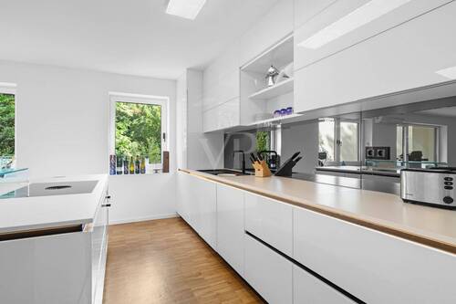 Offene Einbauküche - Etagenwohnung mit 123,00 m² in Königstein im Taunus zum Kaufen
