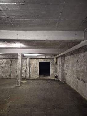 Bild 3 - Halle in Wiesbaden