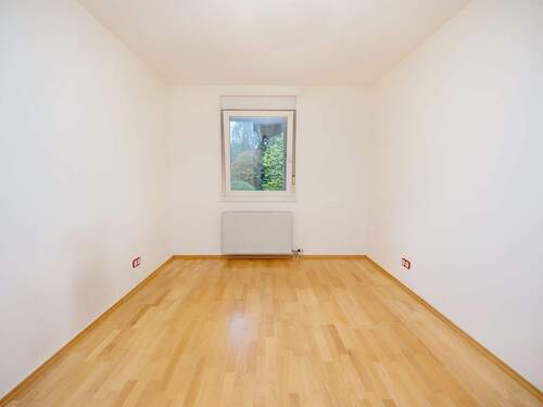 Kinderzimmer / Büro - 