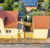 Stadthaus mit geschütztem Innenhof und Toreinfahrt - Platz für Ideen statt Rasenmäher - Hoym
