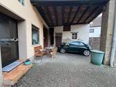 KFZ Stellplatz am Nebengebäude - 