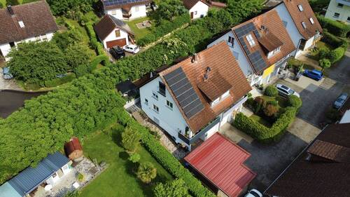 Hausansicht - 6 Zimmer Doppelhaushälfte zum Kaufen in Salem