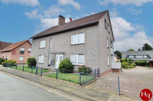 Mehrfamilienhaus kaufen in Harpstedt - H&T Immobilien - Gepflegtes 4-Parteienhaus in Harpstedt - voll vermietet!