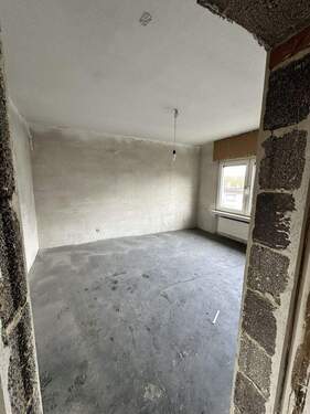 Bild 3 - 4 Zimmer Reihenmittelhaus in Neuwied Torney