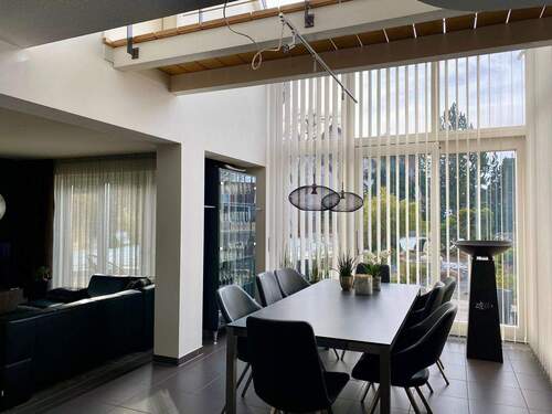 Esszimmer mit Wintergarten Galerie.JPG - Einfamilienhaus mit 201,90 m&sup2; in Pleinfeld zum Kaufen