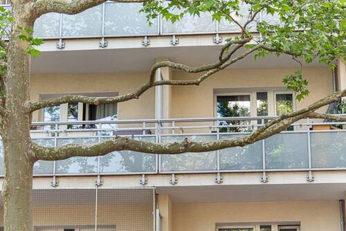 Detail - Mit Aufzug: Vermietete 3-Zimmer-Wohnung in der City West +++ mit Balkon +++ TOP Verkehrsanbindung