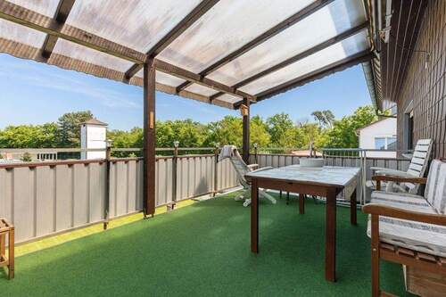 1. Obergeschoss Balkon - 