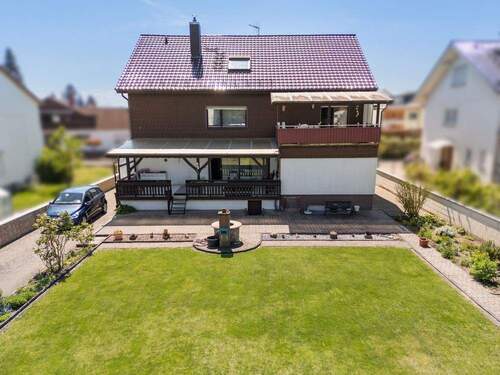 Ansicht Rückseite Gebäude - 1 Zimmer Mehrfamilienhaus, Wohnhaus zum Kaufen in Philippsburg / Huttenheim