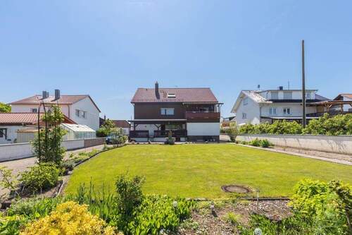Garten Blick zum Haus - 