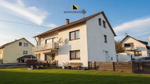 Klassiker sucht neue Liebhabe - Tradition trifft Möglichkeit - Zweifamilienhaus mit viel Platz drumherum