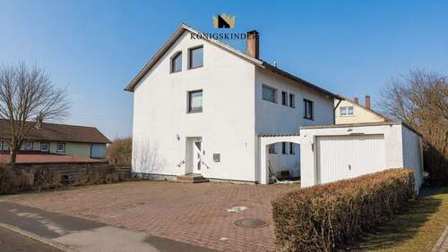 solides Zweifamilienhaus - 7 Zimmer Mehrfamilienhaus, Wohnhaus zum Kaufen in Stetten am kalten Markt / Glashütte