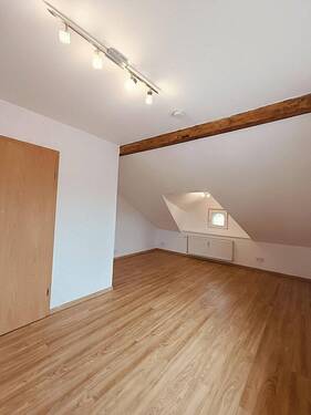 Wohnraum leer - 1 Zimmer Etagenwohnung zur Miete in Lüdenscheid