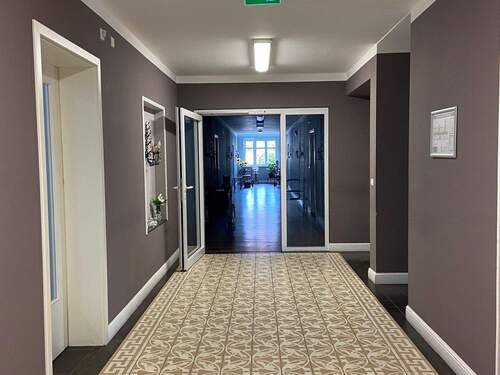 Treppenhaus - 2 Zimmer Etagenwohnung zur Miete in Dessau-Roßlau