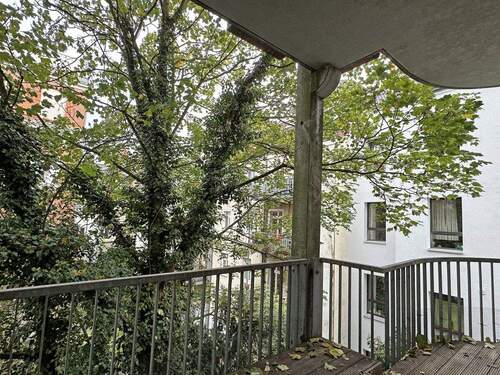 Balkon - 4 Zimmer Etagenwohnung zum Kaufen in Hamburg