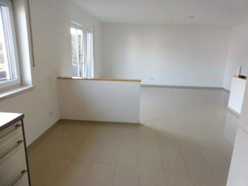 Essen/Wohnen - Moderne 4.Zi. Wohnung 126 m² + 50 m² Garten, mitten in der Natur