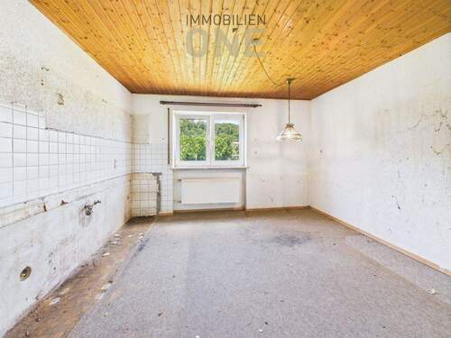 Bild 3 - 4 Zimmer Etagenwohnung in Nittendorf / Etterzhausen