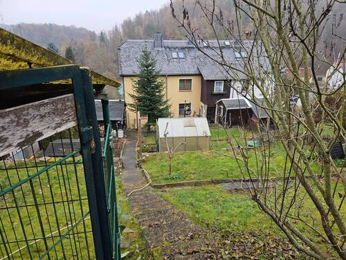 Rückansicht - Haus in ruhiger Lage zu verkaufen