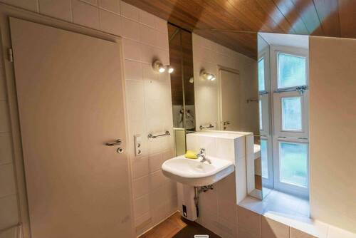 Waschbecken Bad oben - 