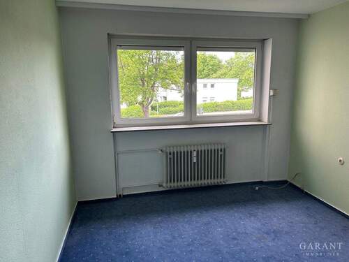 Schlafzimmer - 2 Zimmer Etagenwohnung zur Miete in Ludwigsburg