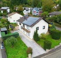 Freistehendes Einfamilienhaus in toller Lage in Simmertal
