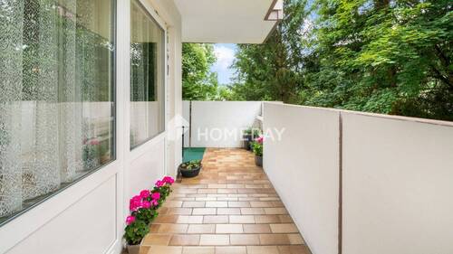 Balkon 1 - 4 Zimmer Etagenwohnung in Albstadt