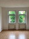 Schlafzimmer - Mehrfamilienhaus, Wohnhaus mit 61,00 m² in Arnstadt zur Miete