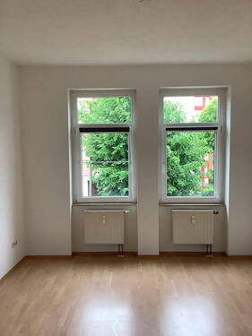 Schlafzimmer - Mehrfamilienhaus, Wohnhaus mit 61,00 m² in Arnstadt zur Miete