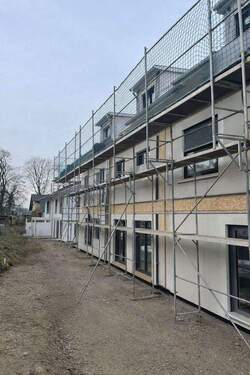 Bild 2 - 6 Zimmer Reihenmittelhaus zur Miete in Kirchseeon