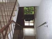 Helles freundliches Treppenhaus - 