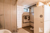 Heizungsanlage sowie Dusche im Keller - 