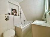Badezimmer oben im Haupthaus - 