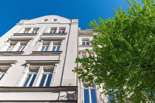 Fassade - EIN ZUHAUSE WIE GEMALT Stilvolle Altbauwohnung mit edler Ausstattung in Leipzig-Gohlis