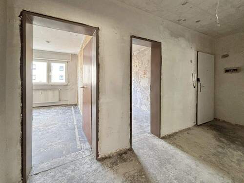Flur - 3 Zimmer Etagenwohnung in Viernheim