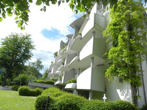 gepflegtes Grundstück - 