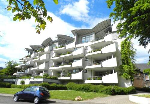 Maisonette oben rechts im Sommer - 