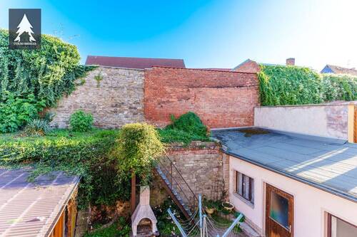 Hof - 6 Zimmer Reihenmittelhaus in Sangerhausen