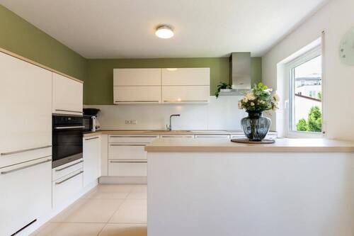 Küche - 4 Zimmer Etagenwohnung in Heilbronn