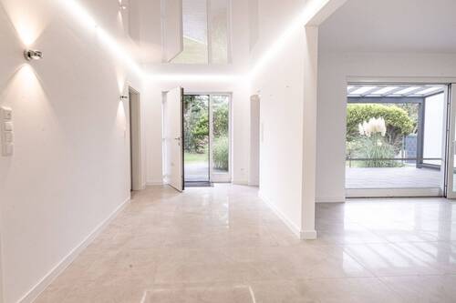Haupthaus EG Eigangsbereich - 