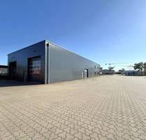 360 m² Warmhalle mit 3 Sektionaltoren, Werkstattgrube, Waschplatz m. Ölabscheider u. Fußbodenheizung - Bentwisch